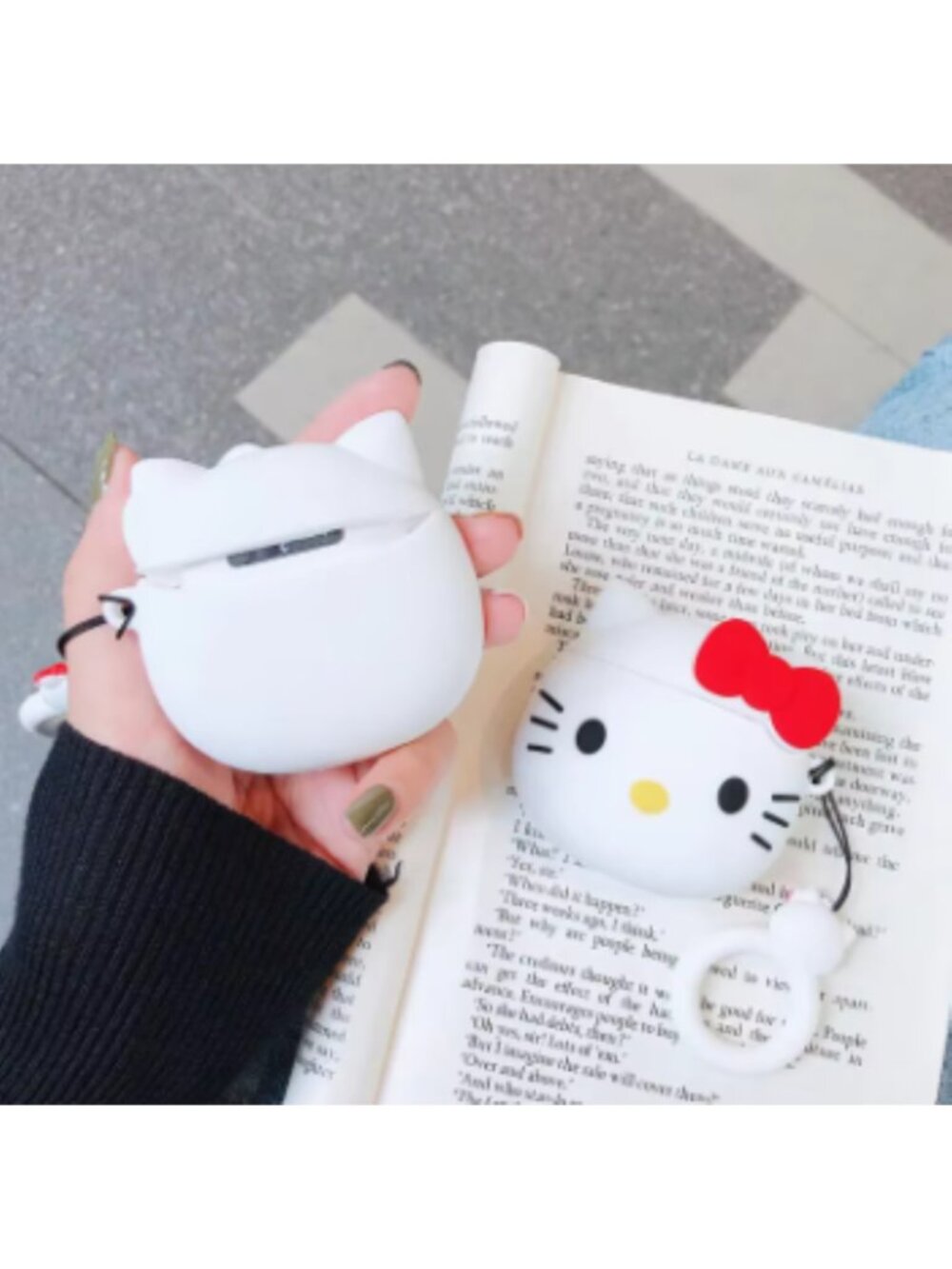 Hello Kitty AirPods Case Cute Silicone & PC Protective Covers Keychain - Picture 3 of 3